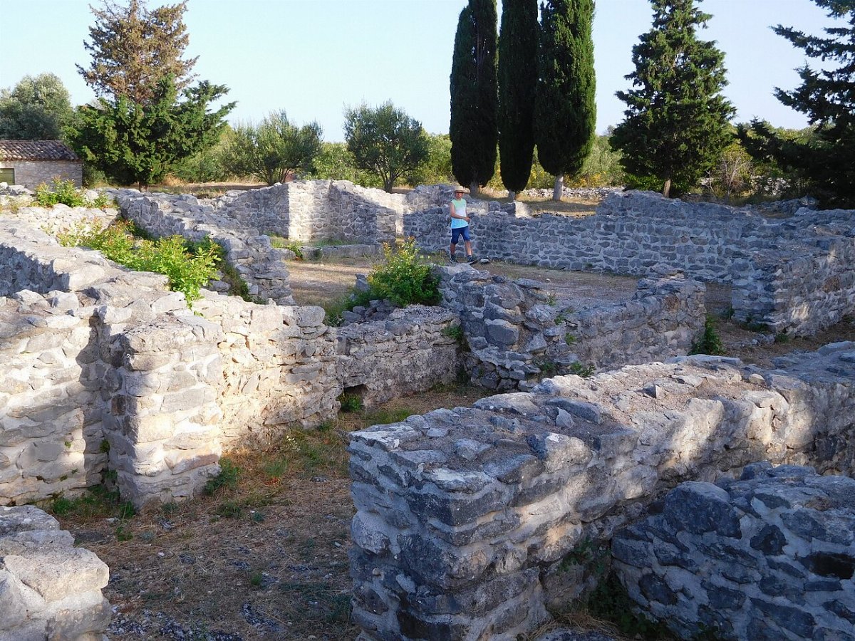 Archeologicke naleziste prizba srima