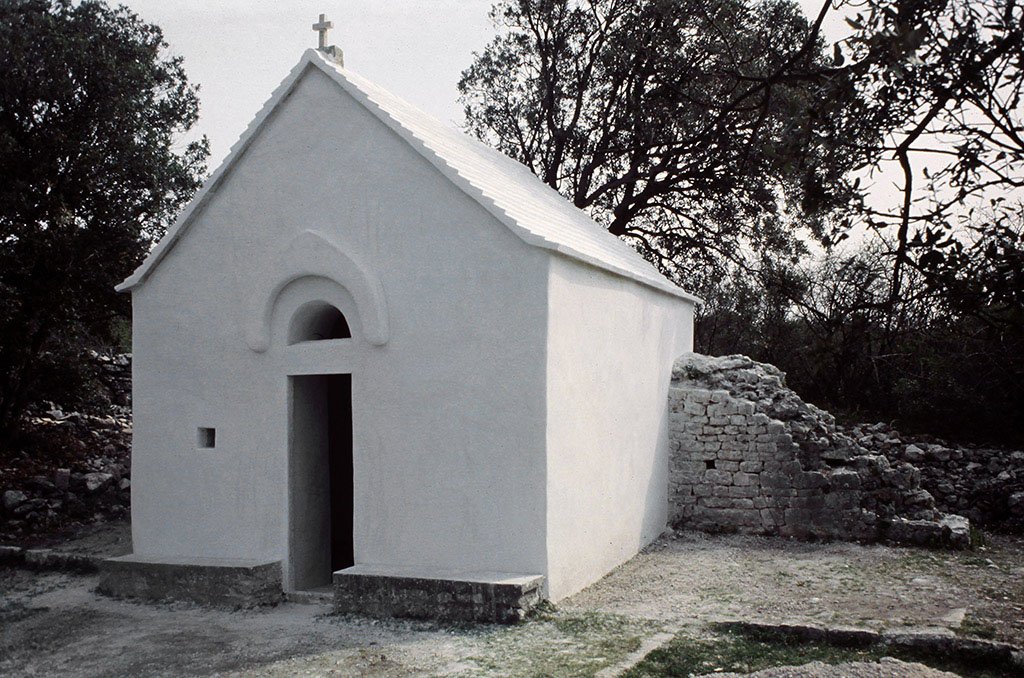 Kostel stomorica lozisca