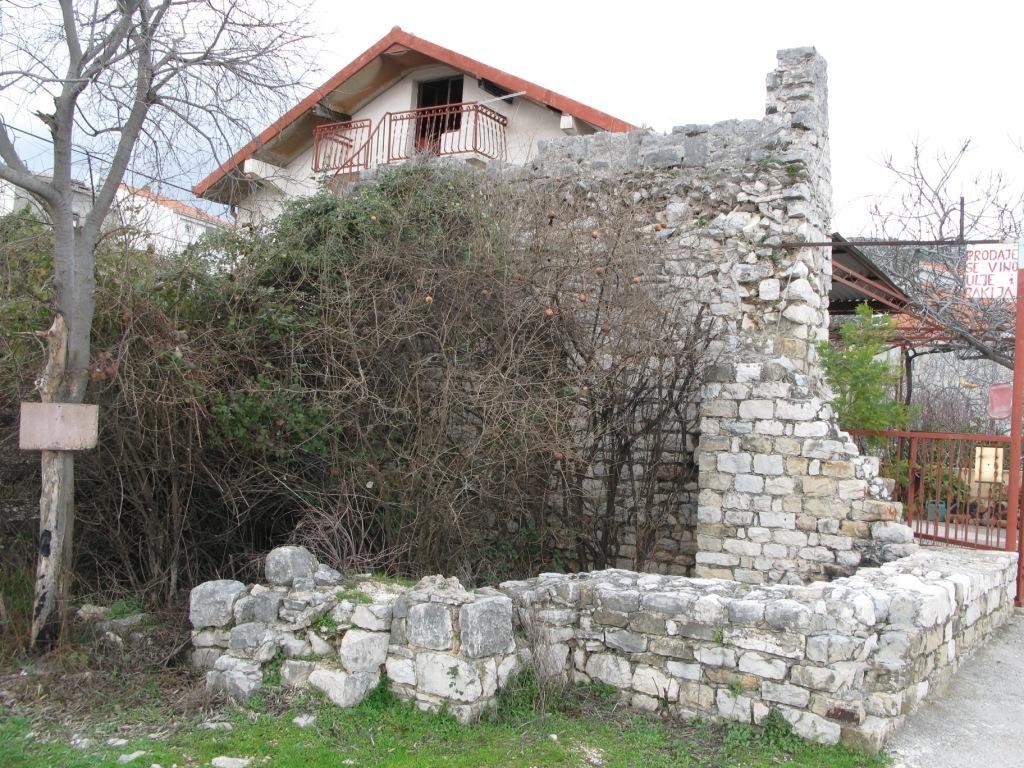 Kostel sv petra na sumpetru poljica