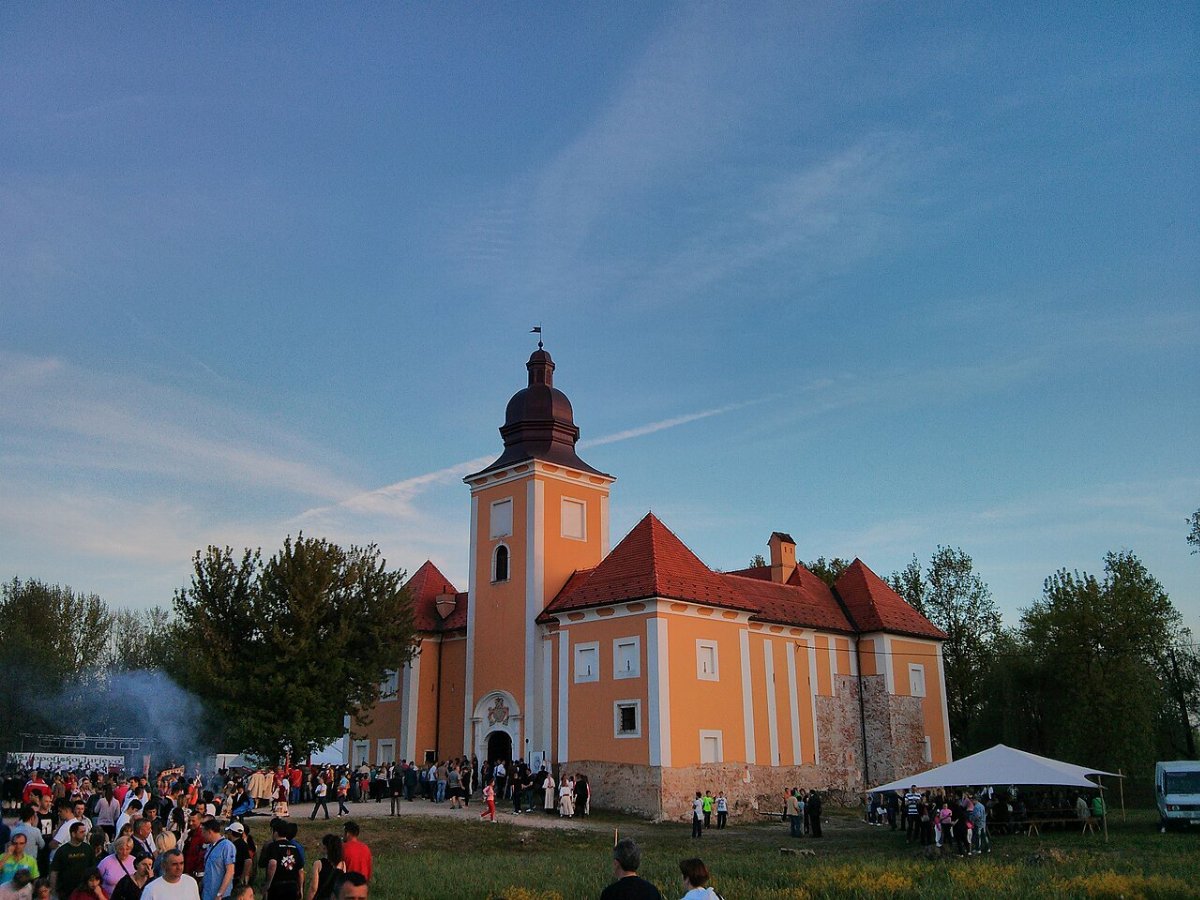 Stary hrad lukavec lukavec
